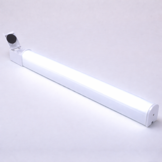 Corp LED baie alb, cu priza, 15w, 6500K, lumina rece, cu protectie IP44