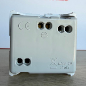 Priza standard 2 module, GWC20265 2P+E - 16A, Alb lucios, Gewiss System Pura GWC20265