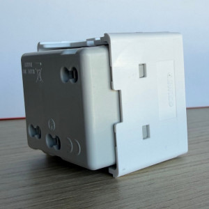 Priza standard 2 module, GWC20265 2P+E - 16A, Alb lucios, Gewiss System Pura GWC20265