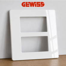 Rama ornament 4+4 module, Alb lucios, Gewiss System Pura GWC25108TBN