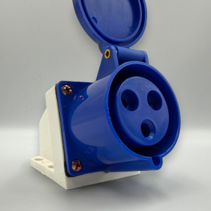 Priza Monofazica Perete 1P+N+E  32A 230V IP44