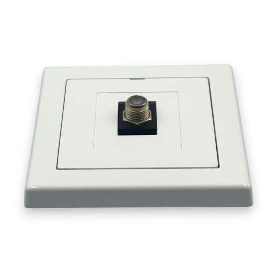 Priză antenă tip F, IP20