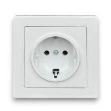 Priza Schuko, contact de protectie, 250V~, 16A, 50Hz, IP20