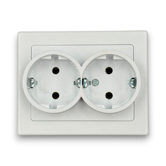 Priza Schuko dubla , contact de protectie, 250V~, 16A, 50Hz, IP20