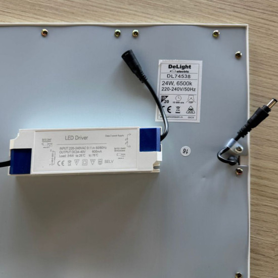 Panou Led 295x595 cu Rama alba, 24W, 4100K, lumina neutra Panou Led 295x595 cu Rama alba, 24W, 4100K, lumina neutra