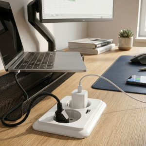PRIZA DUBLA USB A - C 18W