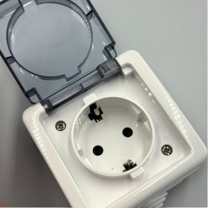 Priza Ag Simpla, Spin Top