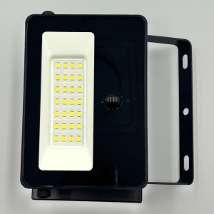 Proiector cu panou solar reglabil si rotativ 360 5V/1.5w 6500K 140x133x60mm 50W