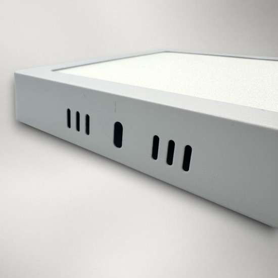 SPOT LED PT PATRAT/12W/2700K 169*169