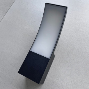 APLICA LED EXTERIOR NEGRU 12W/700LM/3000K IP65 230V 230x105x80MM