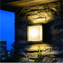 Aplica patrata Lara IP65 15W 3000K 1350LM