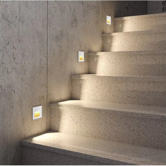 SPOT LED PERETE ALB 1W 3000K IP20 86*90*30MM