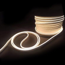 Neon flex lumina calda 8W/M 5x11MM 2835 24V IP65